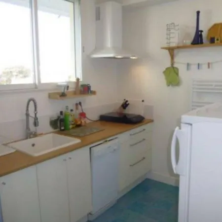 Royan, 3 Pieces, 4 Personnes - Fr-1-305-1480 Apartment