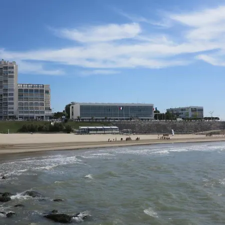Royan, 3 Pieces, 4 Personnes - Fr-1-305-1480 Apartment